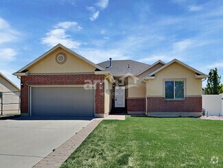 Building Photo - 416 N 3335 W
