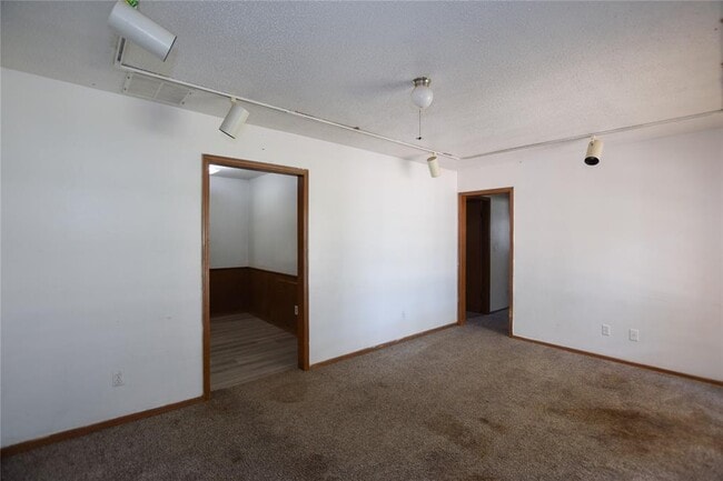 Building Photo - 4320 Bonaparte Blvd