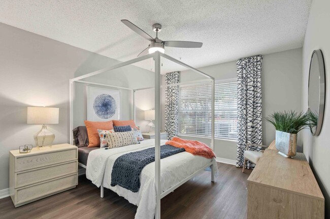 Building Photo - Coastline Apartments