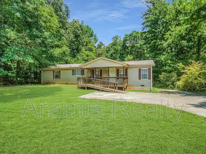 Primary Photo - 45 David Rd