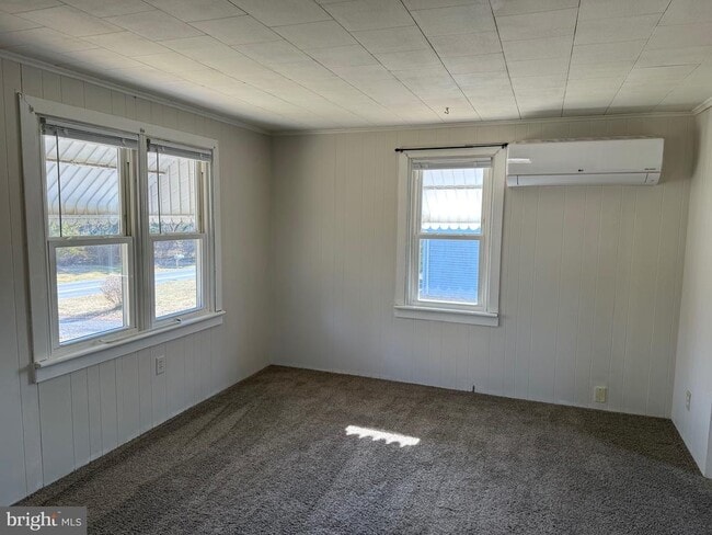 Building Photo - 77 Quarry Rd