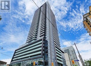 Building Photo - 125 Redpath Ave