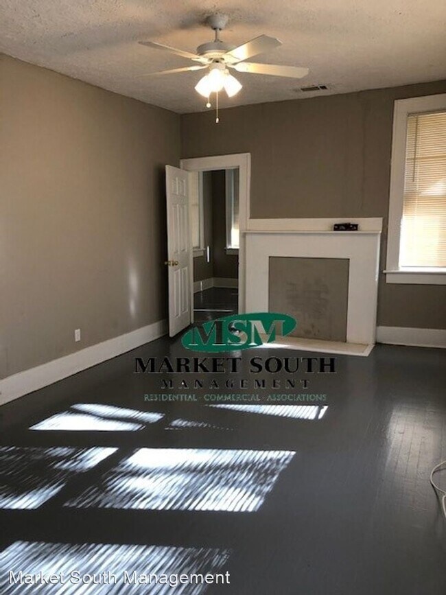 Foto del edificio - 3 br, 1 bath House - 1104 E. 31st Street