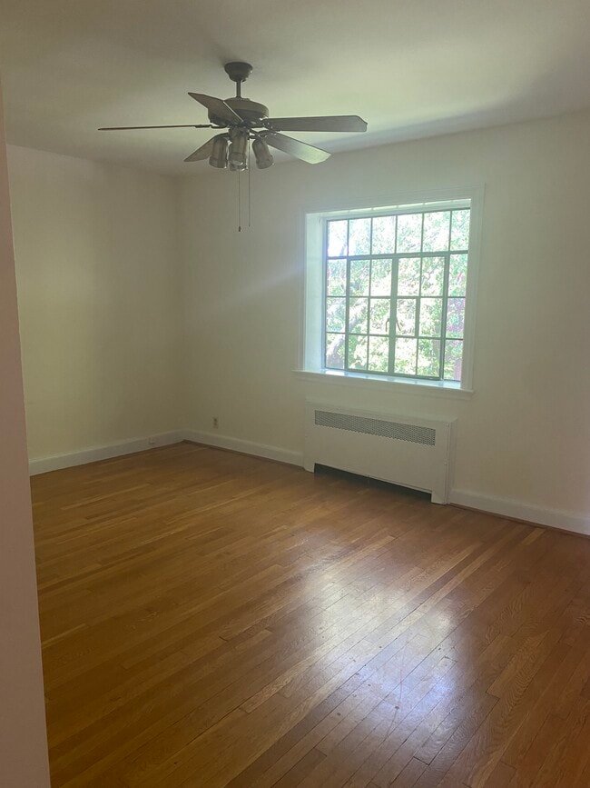 Building Photo - 100 Sewall Ave