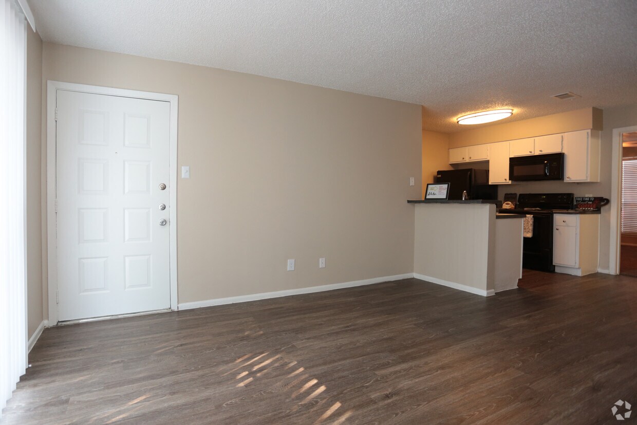 The Place at Oak Hills Apartments at 2370 NW Military Hwy San Antonio, TX