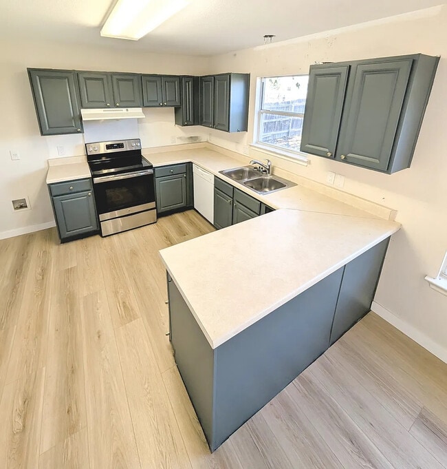Foto del edificio - Room in House on Phillips St