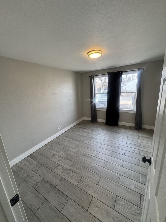 Photo - 7384 Oneida Dr Apartment