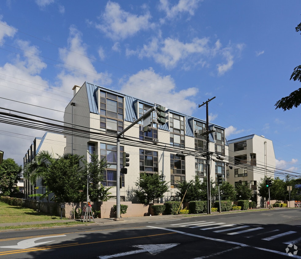 Building Photo - Lynwyd
