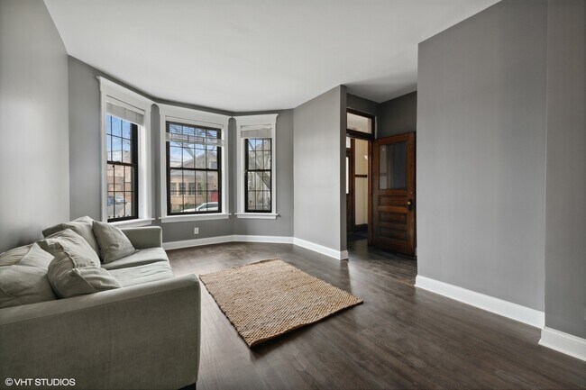 Foto del edificio - 3727 N Clifton Ave