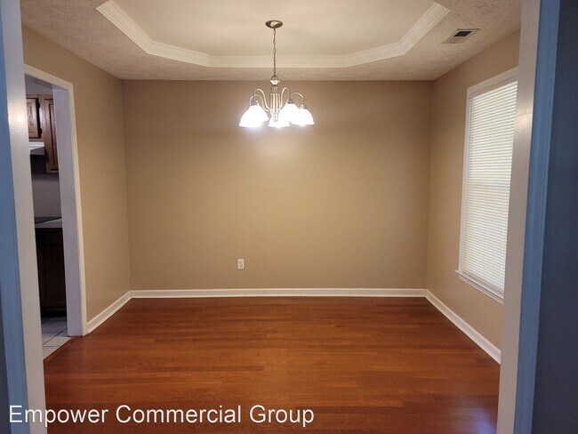 Foto del edificio - 3 br, 2 bath House - 5317 Harding Drive