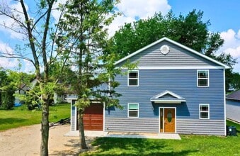 Building Photo - 9821 N Marine Key Dr