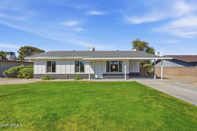 Foto del edificio - 2644 S Butte Ave