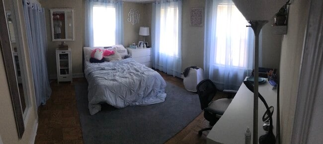 Foto del edificio - 106 2nd St