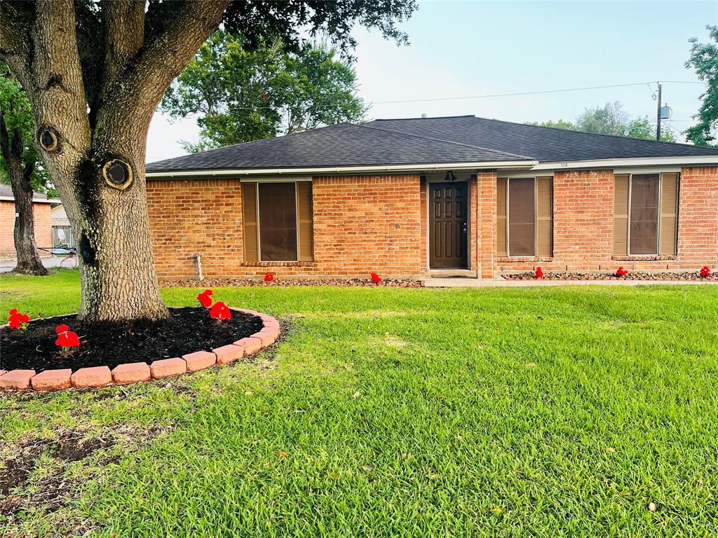 Primary Photo - 1316 Hospital Dr