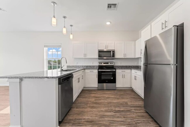 ¡Nuevas cocinas de diseño espacioso! - Surf Apartments