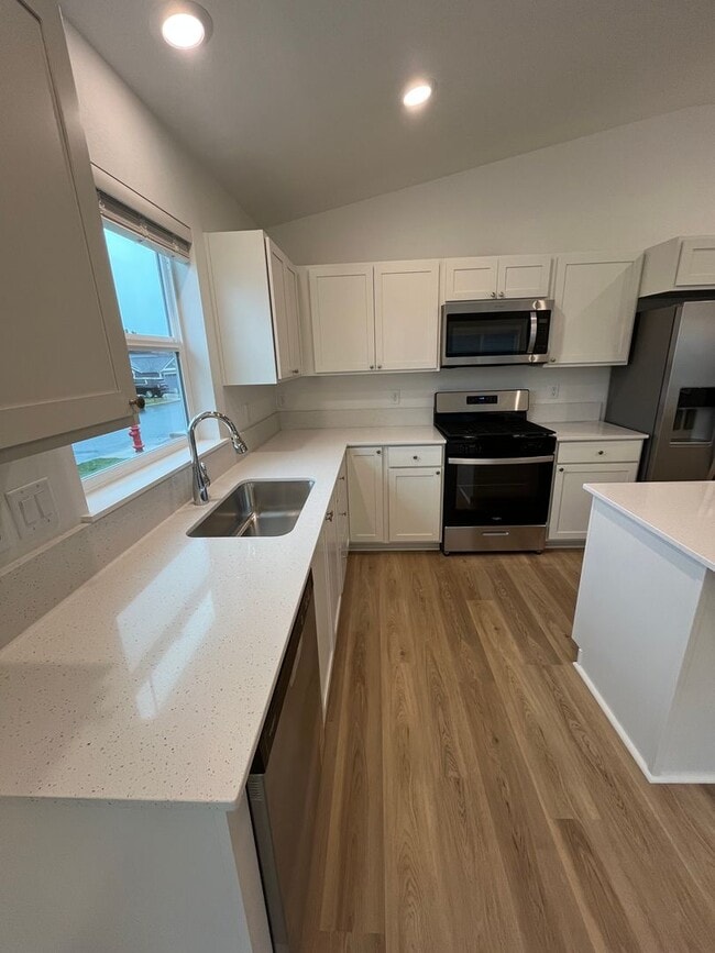 Building Photo - Newly Constructed Four Bedroom Home