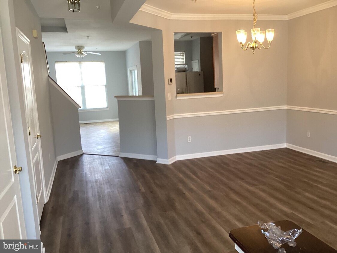Foto principal - 1524 Sunswept Dr