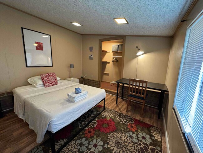 Photo - 119 Aldrich Dr Apartment