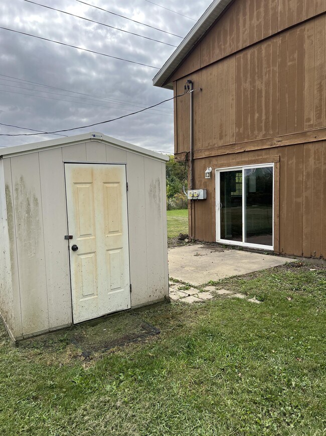 Building Photo - 2003 E Florida Ave