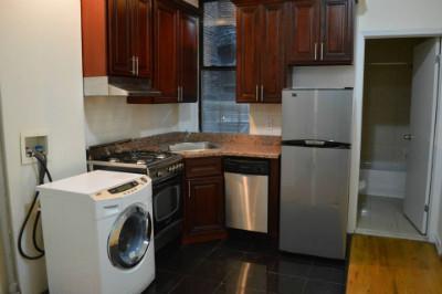 Foto principal - 200 W 109th St