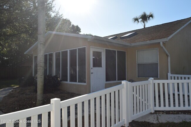 Foto del edificio - 719 Samuel Chase Ln