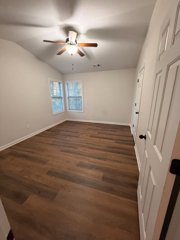 Foto del edificio - 1925 Gregory Run NE