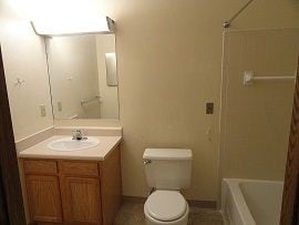 Building Photo - 2 br, 1 bath Senior Housing - Summer Haven