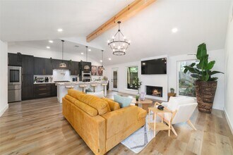 Building Photo - 3811 Wood Stone Walk Dr