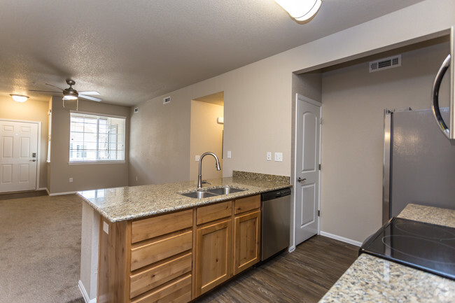 2BR, 2BA - Antero - Pelican Bluff