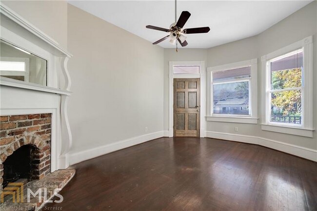 Building Photo - 438 Cherokee Ave SE