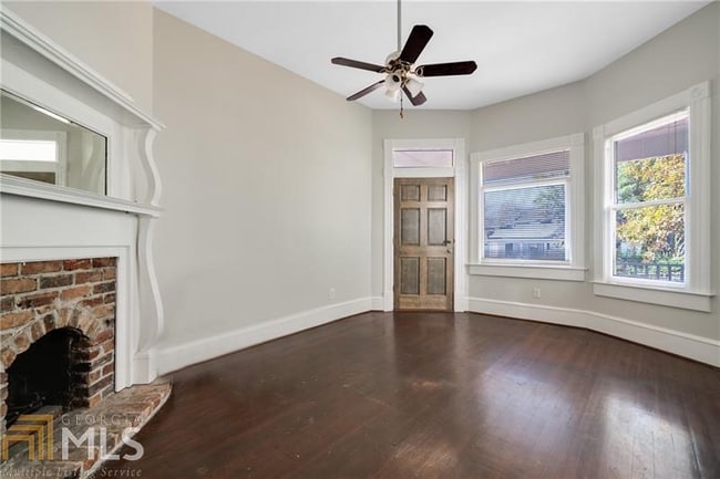 Foto del edificio - 438 Cherokee Ave SE