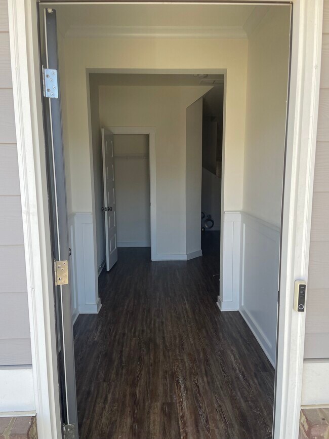 Building Photo - 3459 Misty Hollow Dr