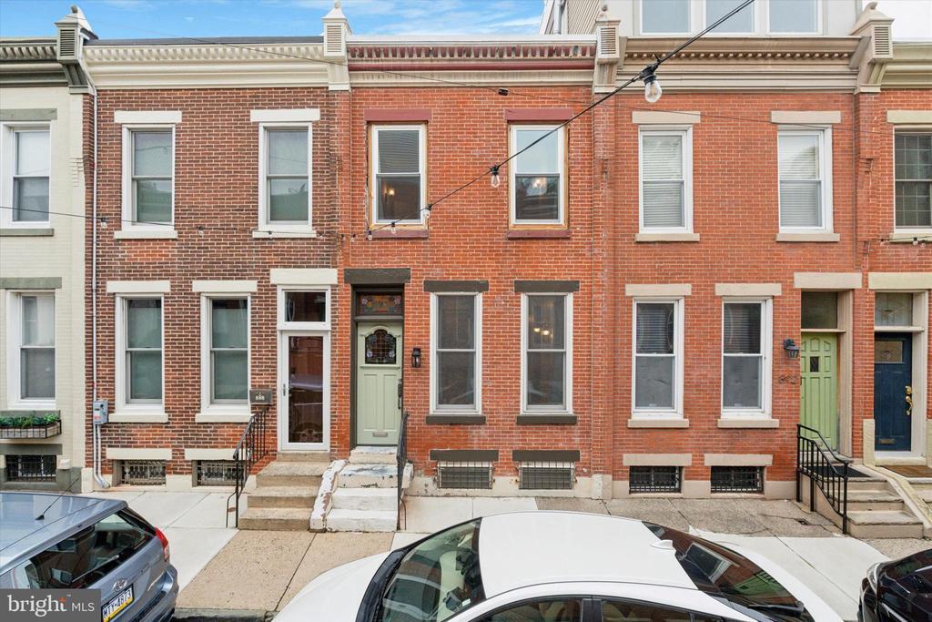 Primary Photo - 890 N Judson St