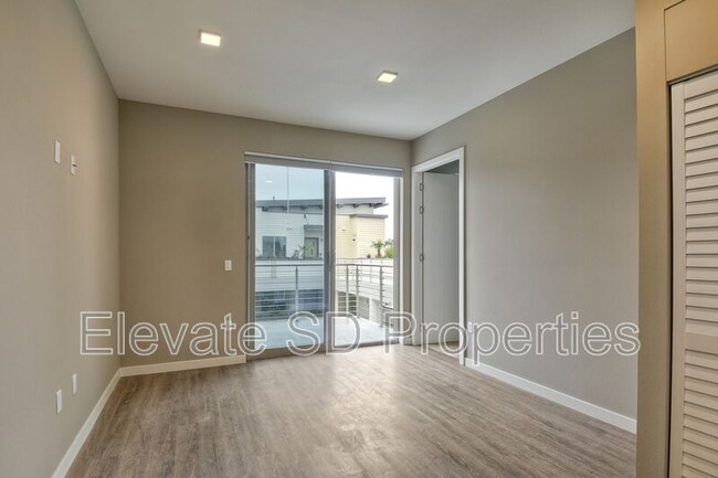 Building Photo - 3088 State St