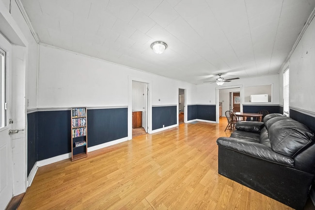 Foto del edificio - 1816 Pike St