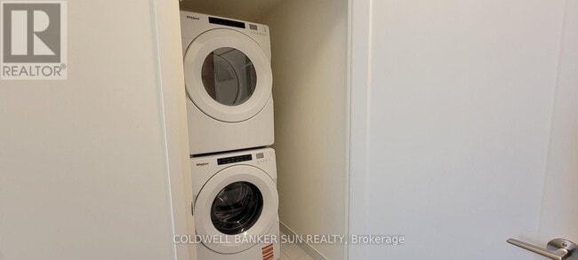 Photo du bâtiment - 8960 Jane St