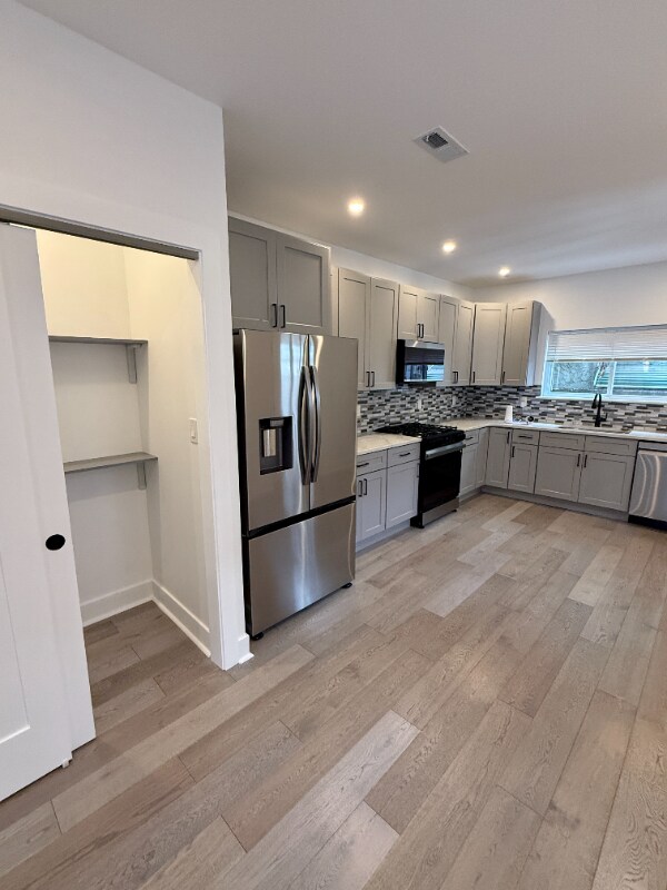 Foto del edificio - 1512 N Newkirk St