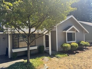 Building Photo - 1436 NW Island Lake Rd