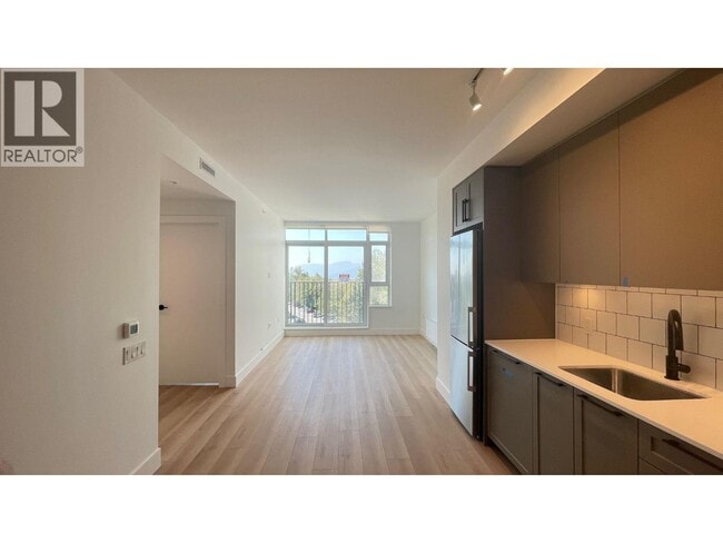 Building Photo - 8750 University Crescent