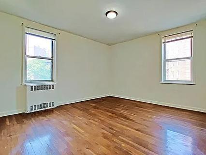 Building Photo - 5620 Netherland Ave