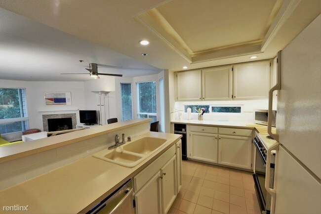 Foto del edificio - 3325 N Park Ave