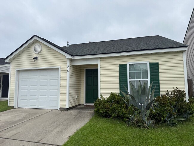 Building Photo - 316 Salkahatchie St