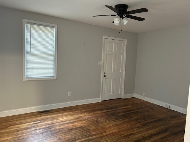 Building Photo - 404 Valley View Dr
