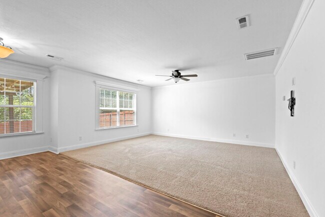 Foto del edificio - 317 Wynberry Ct
