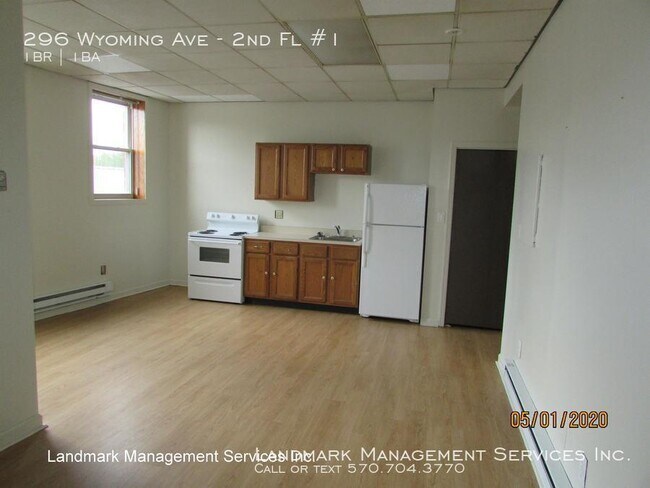 Foto del edificio - 296 Wyoming Ave