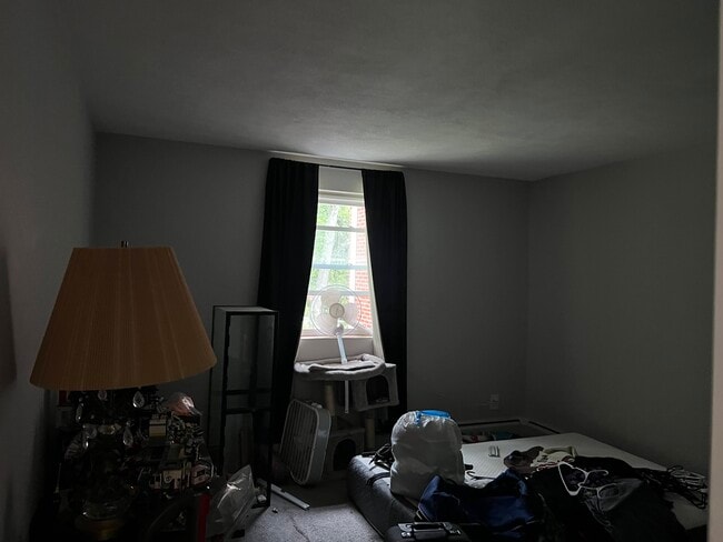 Building Photo - 315 Revere St