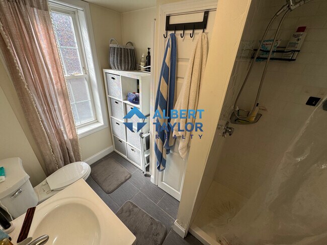 Foto del edificio - 83 Bolton St