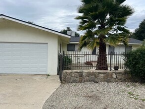 Building Photo - 217 Gridley Rd