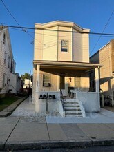 Building Photo - 1010 Yates Ave