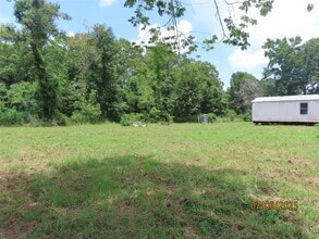 Building Photo - 217 Co Rd 438